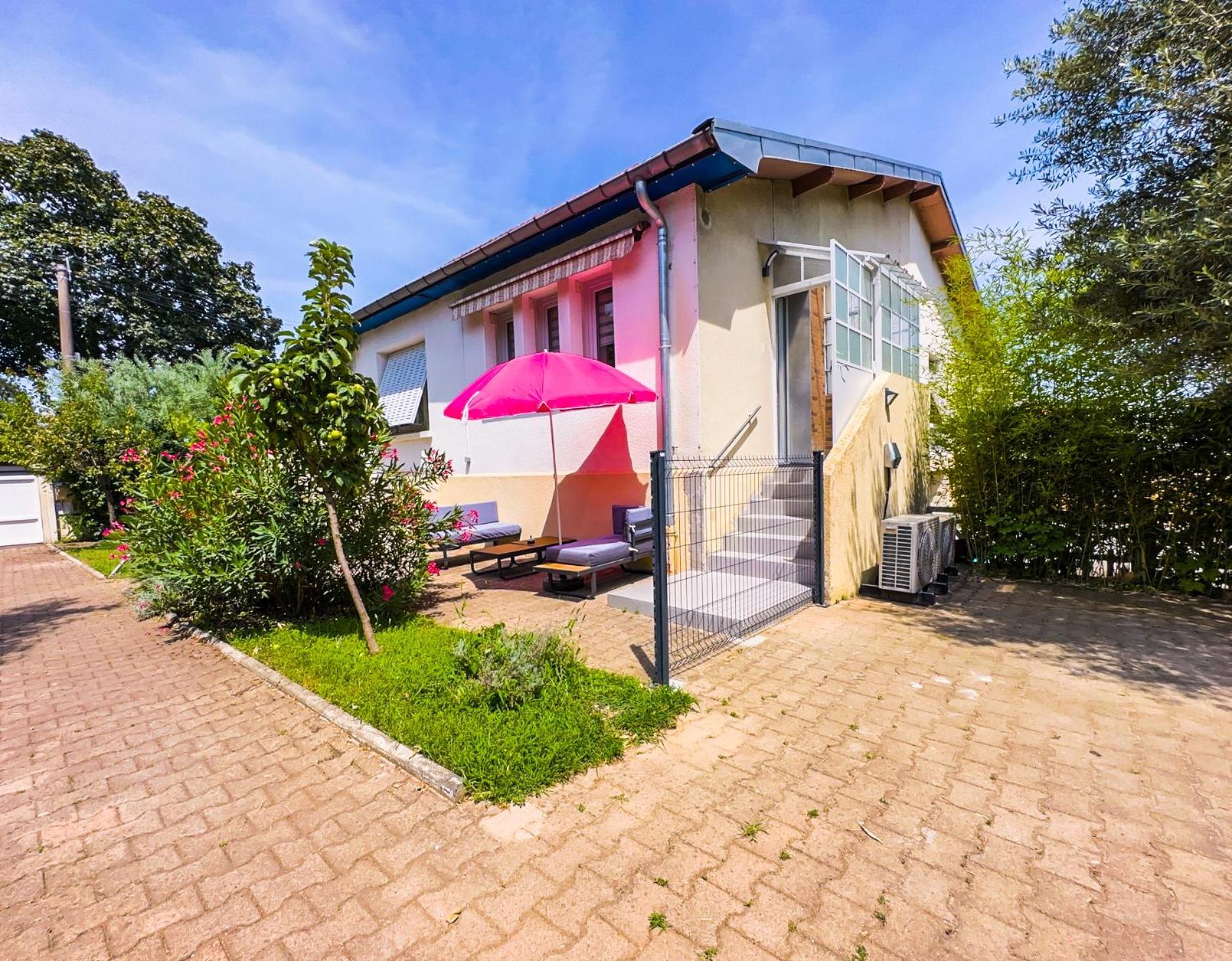 Apartment Serenity Venissieux